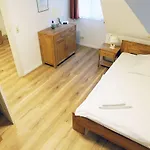 Ξενοδοχείο Waldhalle