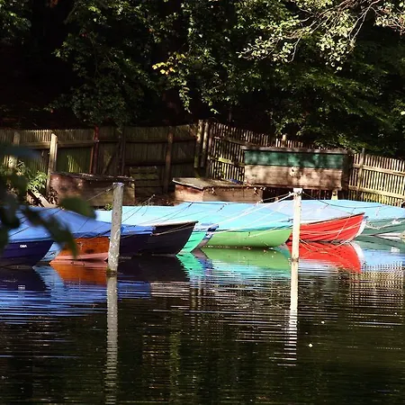 瓦德海勒酒店 酒店