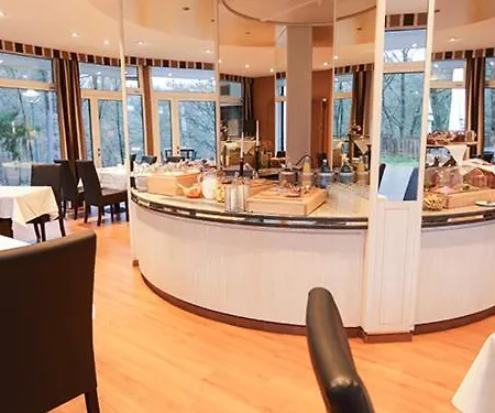 瓦德海勒酒店 酒店 默尔恩