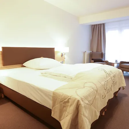 瓦德海勒酒店 默尔恩