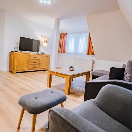Waldhalle Hotel 4*